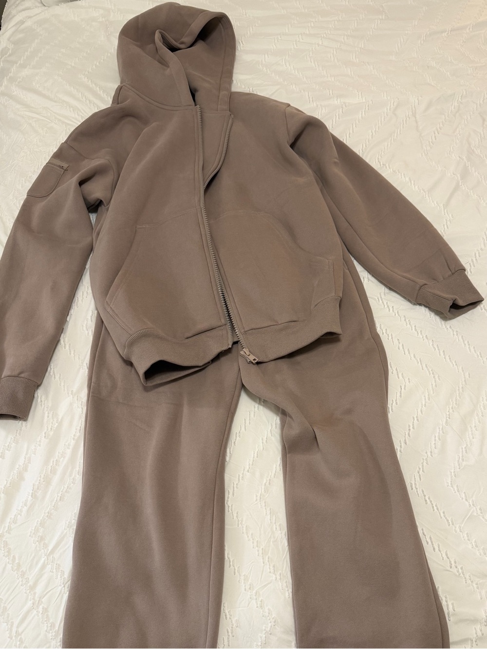 Cmfrt Travel Essentials Zip Hoodie and Jogger Set